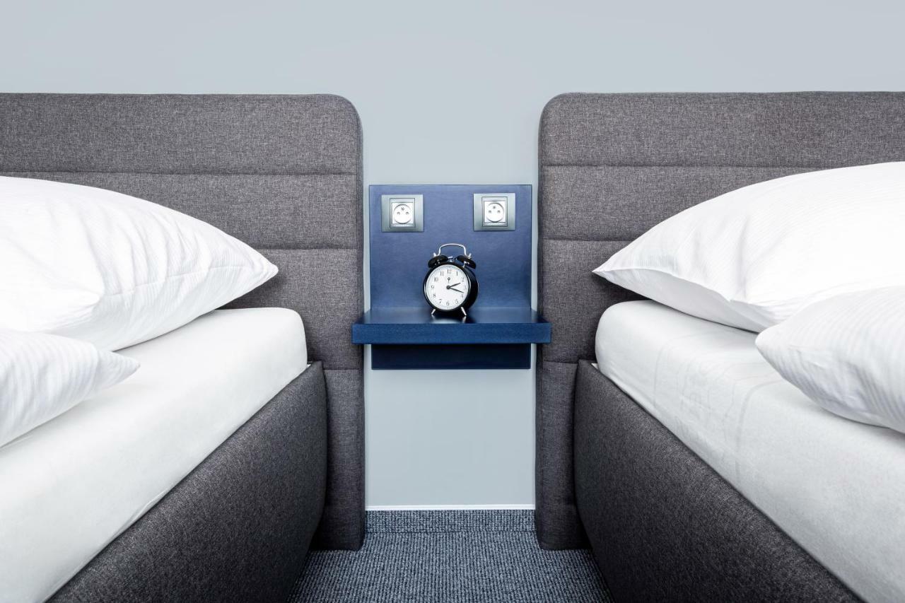 Hotel Trim Пардубице Екстериор снимка