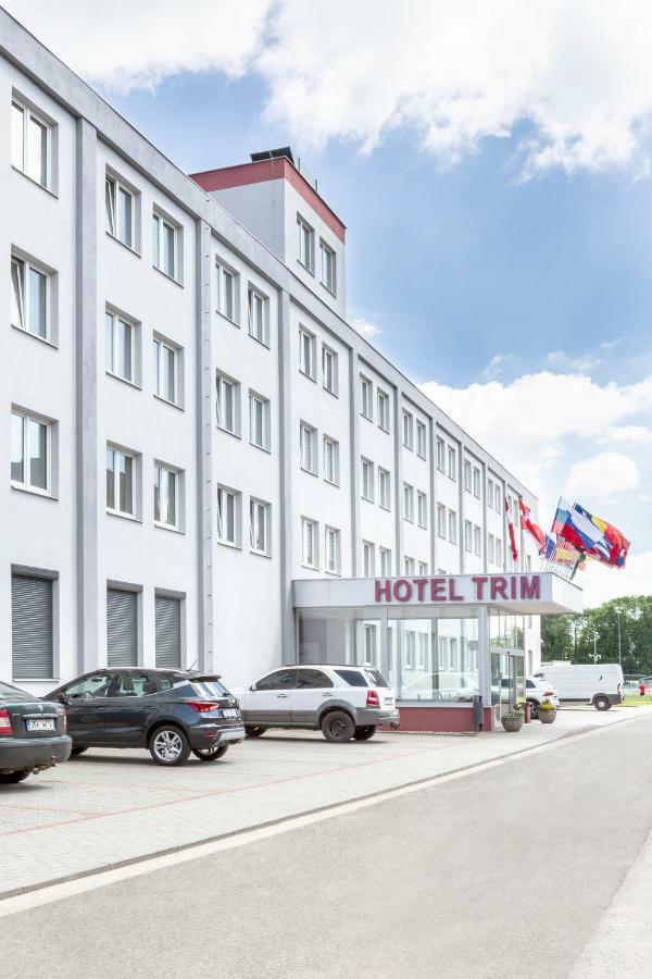 Hotel Trim Пардубице Екстериор снимка